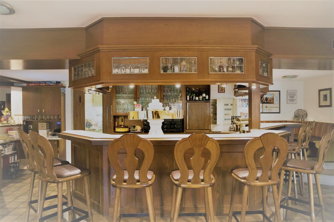 מלון Reddighausen Gasthaus Zum Edertal מראה חיצוני תמונה
